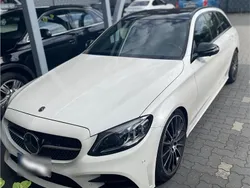 Weiß Gebraucht 2019 Mercedes C220 AMG Kombi | 30.000 € (Teuer)