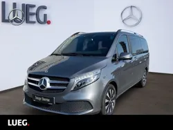 Grau Gebraucht 2022 Mercedes V250 Van / Kleinbus | 62.951 € (Teuer)