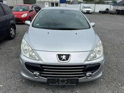 Silber Gebraucht 2006 Peugeot 307 CC Cabrio | 2.650 € (Fairer Preis)