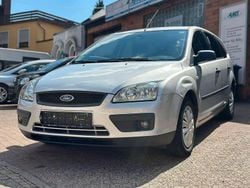 Silber Gebraucht 2006 Ford Focus Trend Kombi | 299 € (Superpreis)