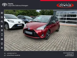Tokiorot perleffekt / mysticschwarz mica Gebraucht 2019 Toyota Yaris Hybrid Basis Limousine | 15.500 € (Fairer Preis)