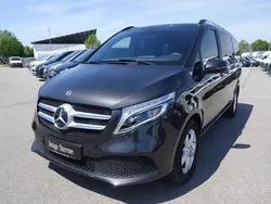 Grau Gebraucht 2022 Mercedes V300 Edition Van / Kleinbus | 56.900 € (Guter Preis)