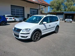 Weiß Gebraucht 2008 VW Touran Cross Van / Kleinbus | 3.990 € (Superpreis)