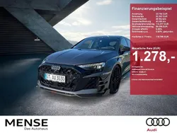 Daytonagrau perleffekt Gebraucht 2024 Audi RS3 Sportback Ambiente Kleinwagen | 118.795 €