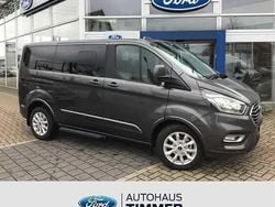 Grau (magnetic grau met.) Gebraucht 2023 Ford Tourneo Custom Titanium Van | 41.980 € (Fairer Preis)
