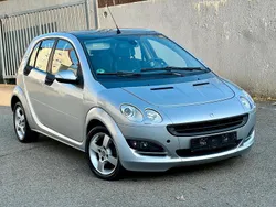 Silber Gebraucht 2004 Smart ForFour Passion Kleinwagen | 2.499 € (Teuer)