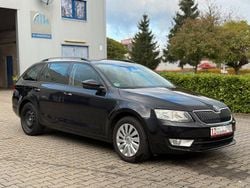Schwarz Gebraucht 2017 Skoda Octavia Ambition Kombi | 11.990 € (Fairer Preis)