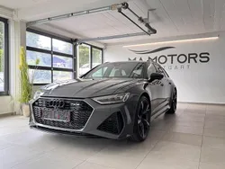 Grau Gebraucht 2023 Audi RS6 Sport Kombi | 99.990 €