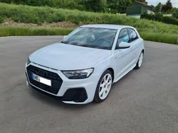 Weiß Gebraucht 2023 Audi A1 Sportback S-Line Kleinwagen | 22.200 € (Fairer Preis)