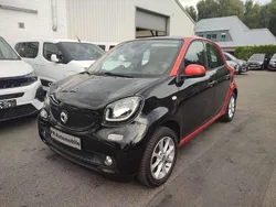 Rotschwarz Gebraucht 2018 Smart ForFour Limousine | 12.490 € (Fairer Preis)