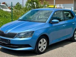 Blau Gebraucht 2015 Skoda Fabia Ambition Limousine | 7.798 € (Guter Preis)
