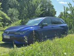 Lapizblau Gebraucht 2022 VW Golf VIII R Kombi | 35.990 € (Superpreis)