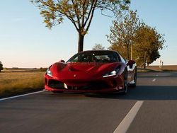 Rot Gebraucht 2022 Ferrari F8 | 296.000 €