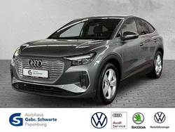 Grau Gebraucht 2022 Audi Q4 Sportback e-tron Comfort SUV | 29.990 € (Etwas zu teuer)