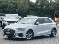 Weiß Gebraucht 2022 Audi A3 S-Line Limousine | 23.950 € (Guter Preis)