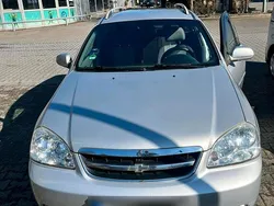 Silber Gebraucht 2007 Chevrolet Nubira Kombi | 1.500 € (Etwas zu teuer)