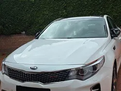 Weiß Gebraucht 2017 Kia Optima GT-Line Limousine | 16.000 € (Fairer Preis)