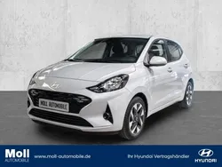 Weiss Neu 2024 Hyundai i10 Trend Kleinwagen | 17.150 € (Superpreis)