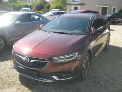Rot Gebraucht 2018 Opel Insignia Exklusiv Limousine | 18.000 € (Fairer Preis)
