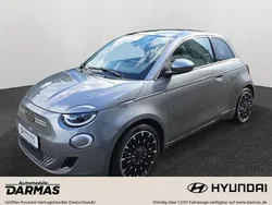 Grau Gebraucht 2022 Fiat 500e La Prima Kleinwagen | 17.990 € (Guter Preis)