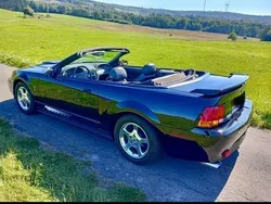 Schwarz Gebraucht 2003 Ford Mustang Cabrio | 16.800 €