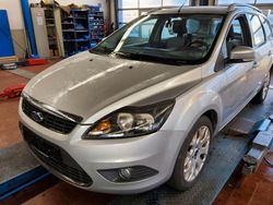 Silber Gebraucht 2010 Ford Focus Sport Kombi | 4.980 € (Teuer)