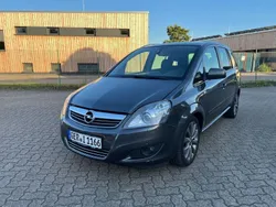 Grau Gebraucht 2011 Opel Zafira Sport Van / Kleinbus | 3.000 € (Guter Preis)