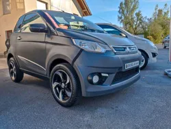 Grau Gebraucht 2017 Aixam City | 10.990 € (Etwas zu teuer)
