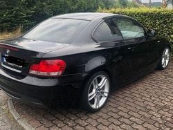 Schwarz Gebraucht 2009 BMW 118 Coupé M Sport Coupé | 6.990 € (Fairer Preis)