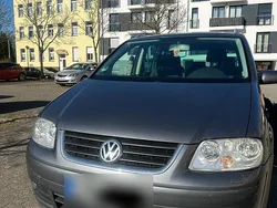 Grau Gebraucht 2005 VW Touran Van / Kleinbus | 1.800 € (Superpreis)