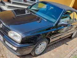 Schwarz Gebraucht 1997 VW Golf Cabriolet Classicline Cabrio | 5.900 € (Etwas zu teuer)