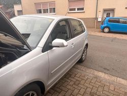 Grau Gebraucht 2009 VW Polo Kleinwagen | 2.000 €