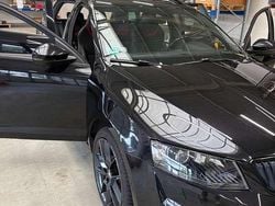 Schwarz Gebraucht 2016 Skoda Octavia RS Kombi | 15.900 € (Fairer Preis)