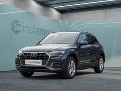 Grau Gebraucht 2023 Audi Q5 Ambiente SUV | 38.670 € (Superpreis)