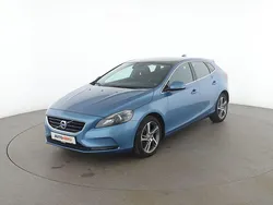 Blau Gebraucht 2014 Volvo V40 Momentum Kombi | 13.370 € (Etwas zu teuer)