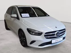 Digitalweiß metallic Gebraucht 2020 Mercedes B200 Edition 1 Van / Kleinbus | 21.990 € (Fairer Preis)