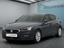 Blau Neu 2025 Seat Leon Style Kleinwagen | 24.699 € (Superpreis)