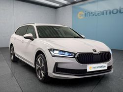 Weiß Gebraucht 2024 Skoda Superb Kombi | 36.949 € (Fairer Preis)
