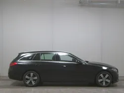 Schwarz Gebraucht 2022 Mercedes C200 Avantgarde Kombi | 27.480 € (Superpreis)