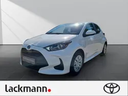 Gebraucht 2023 Toyota Yaris Hybrid Business Edition | 21.889 € (Superpreis)