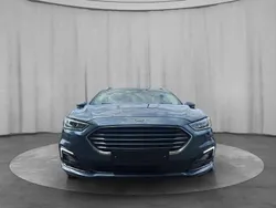 Blau Gebraucht 2021 Ford Mondeo Titanium Kombi | 16.499 € (Guter Preis)
