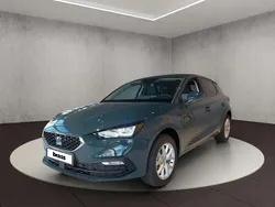Fjordblau Neu 2025 Seat Leon Limousine | 32.950 € (Fairer Preis)