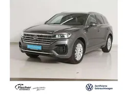 Grau Gebraucht 2022 VW Touareg R-line SUV | 55.980 € (Guter Preis)