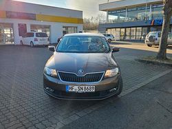 Braun Gebraucht 2019 Skoda Rapid Cool Edition Limousine | 9.649 € (Fairer Preis)