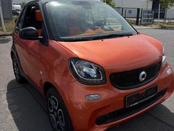 Schwarz Gebraucht 2016 Smart ForTwo Cabrio Passion Cabrio | 9.500 € (Fairer Preis)