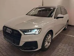 Gletscherweiß metallic Gebraucht 2020 Audi Q7 S-Line SUV | 47.845 € (Fairer Preis)