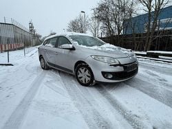 Silber Gebraucht 2013 Renault Mégane GrandTour Kombi | 2.300 € (Guter Preis)