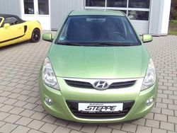 Grün Gebraucht 2009 Hyundai i20 Comfort Limousine | 2.990 € (Fairer Preis)