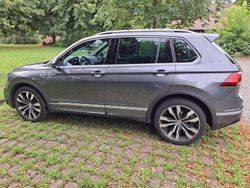 Grau Gebraucht 2019 VW Tiguan SUV | 28.500 € (Teuer)