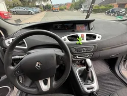 Silber Gebraucht 2010 Renault Scénic III Van / Kleinbus | 5.700 € (Guter Preis)